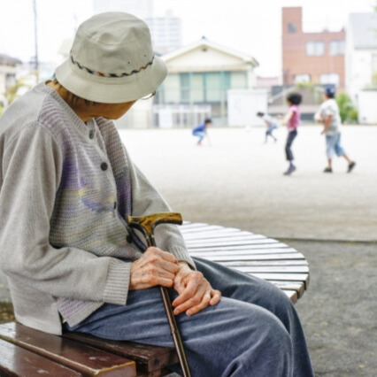身寄りがなく、お墓の行く末を案じる方